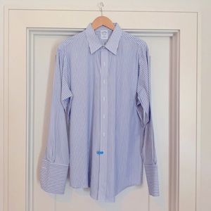 Men’s brooks brothers dress shirt.  Blue and black vertical stripes.
